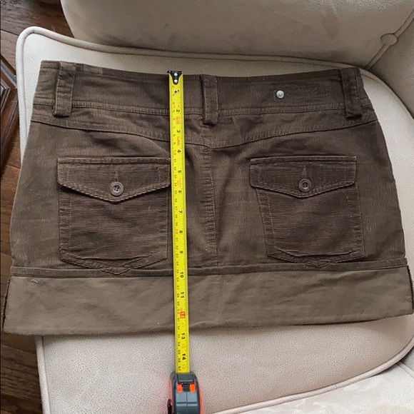 Mango - Green Velvet Mini Skirt - Picture 2 of 5